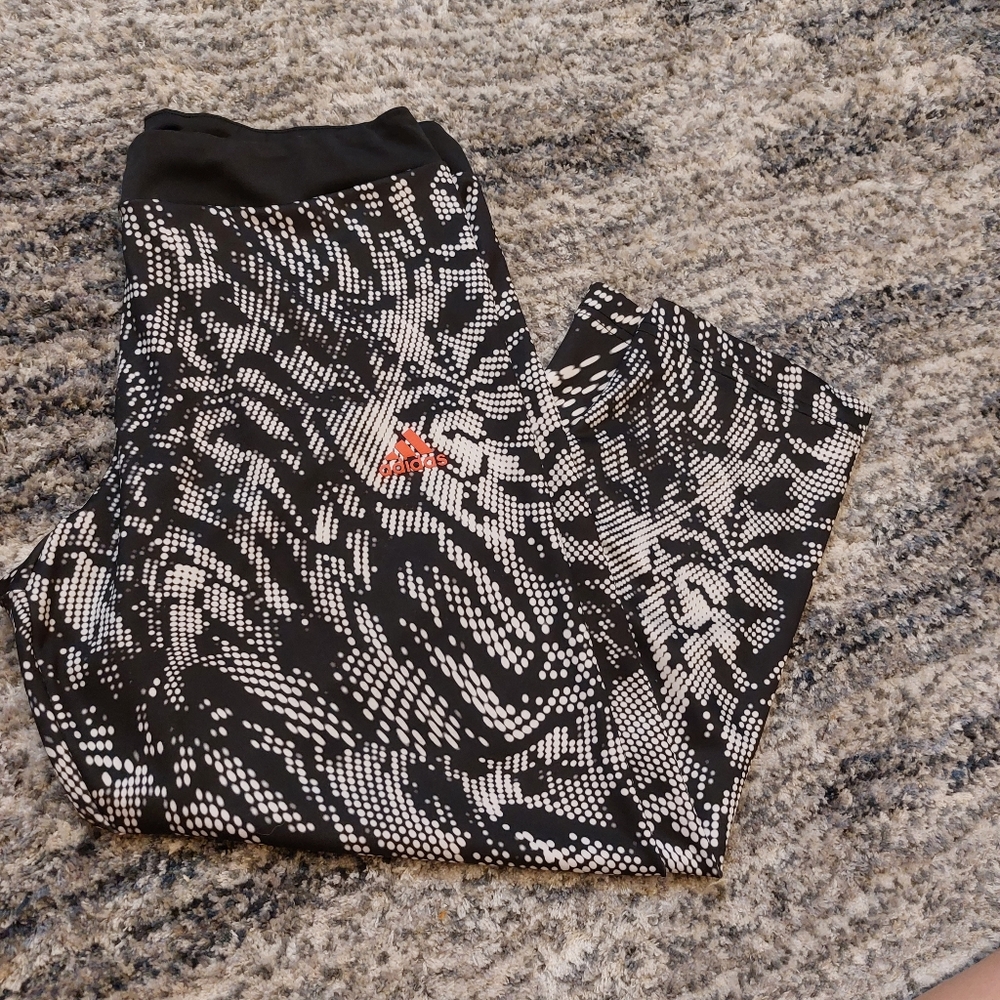 Adidas leggings
